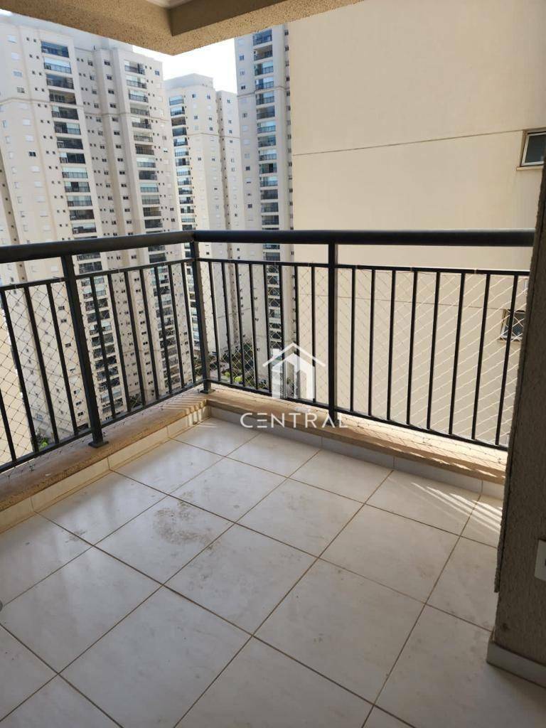 Apartamento à venda com 2 quartos, 68m² - Foto 1