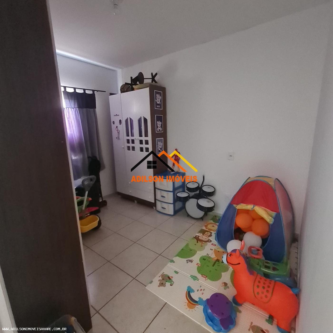 Casa à venda com 2 quartos, 200m² - Foto 5