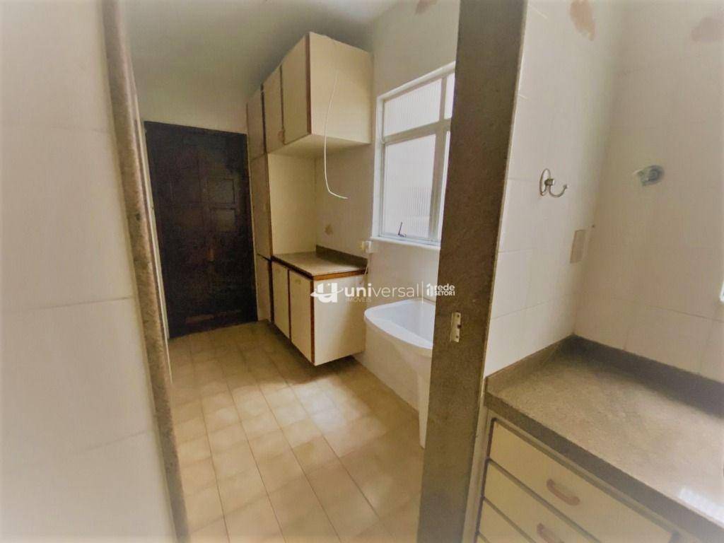Apartamento à venda com 3 quartos, 120m² - Foto 18
