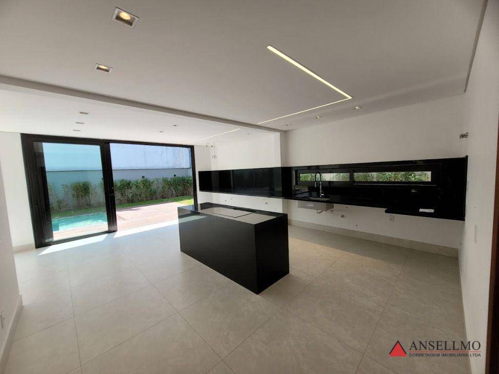 Sobrado à venda com 4 quartos, 400m² - Foto 12