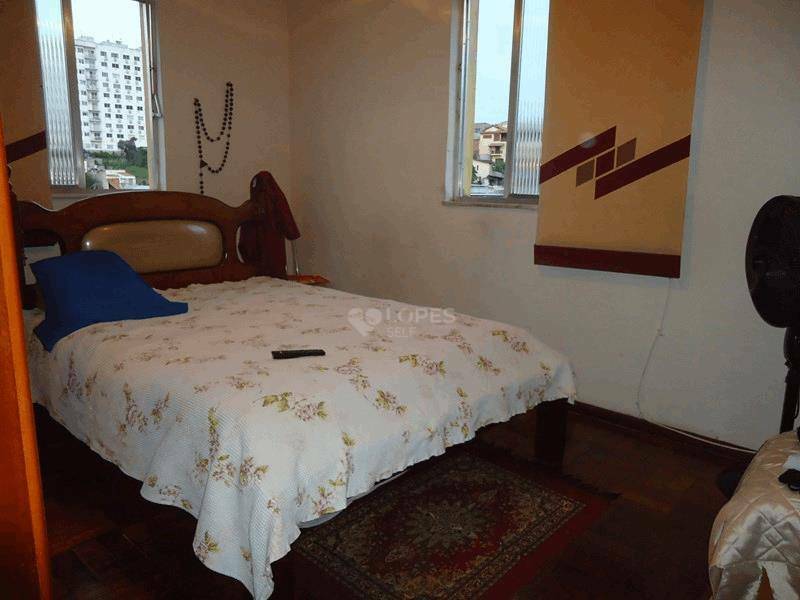 Apartamento à venda com 3 quartos, 85m² - Foto 3