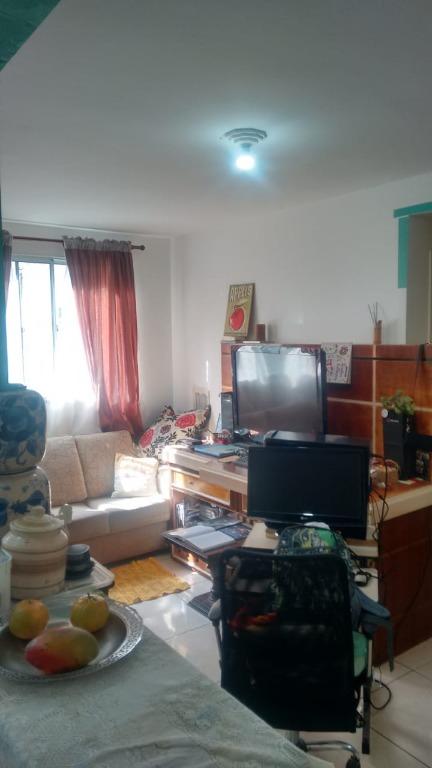 Apartamento à venda com 2 quartos, 50m² - Foto 4