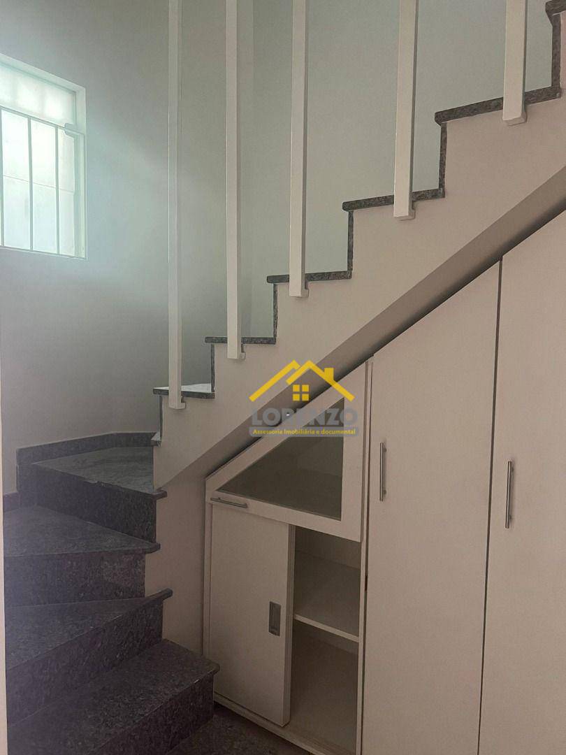 Sobrado à venda com 4 quartos, 108m² - Foto 12