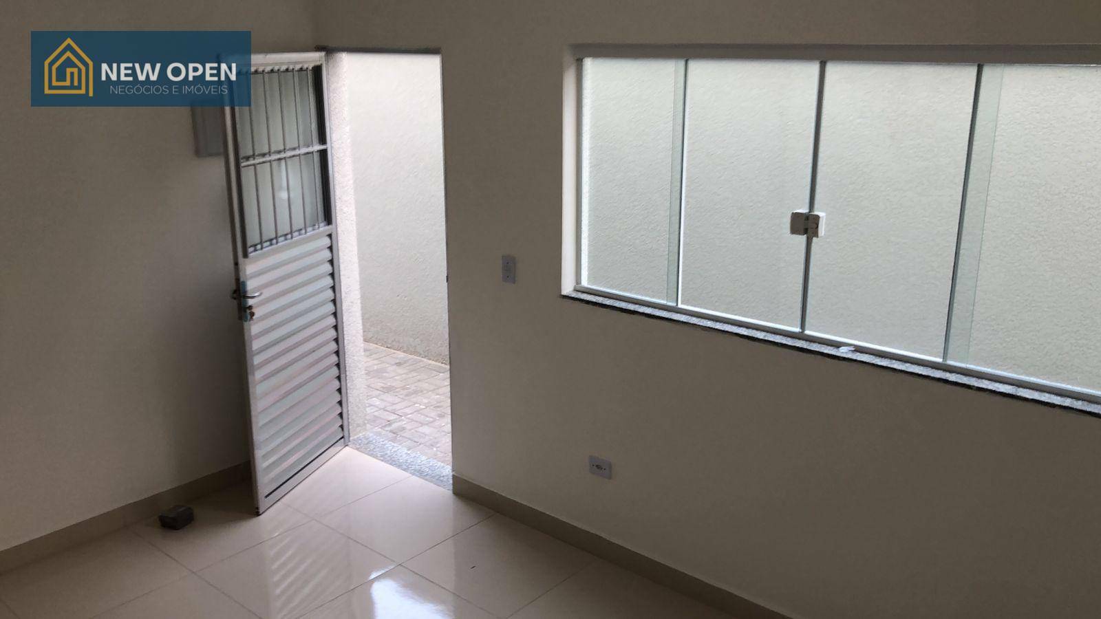 Sobrado à venda com 2 quartos, 65m² - Foto 2