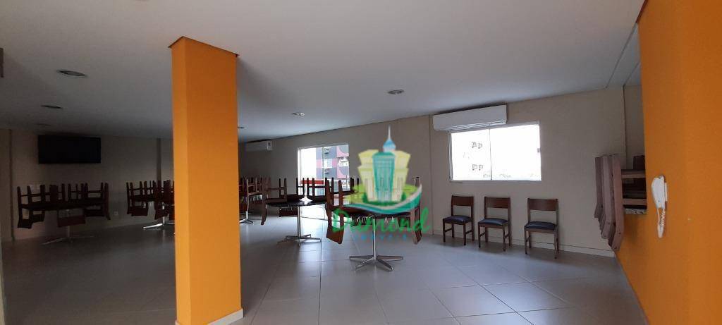 Apartamento para alugar com 3 quartos, 120m² - Foto 19