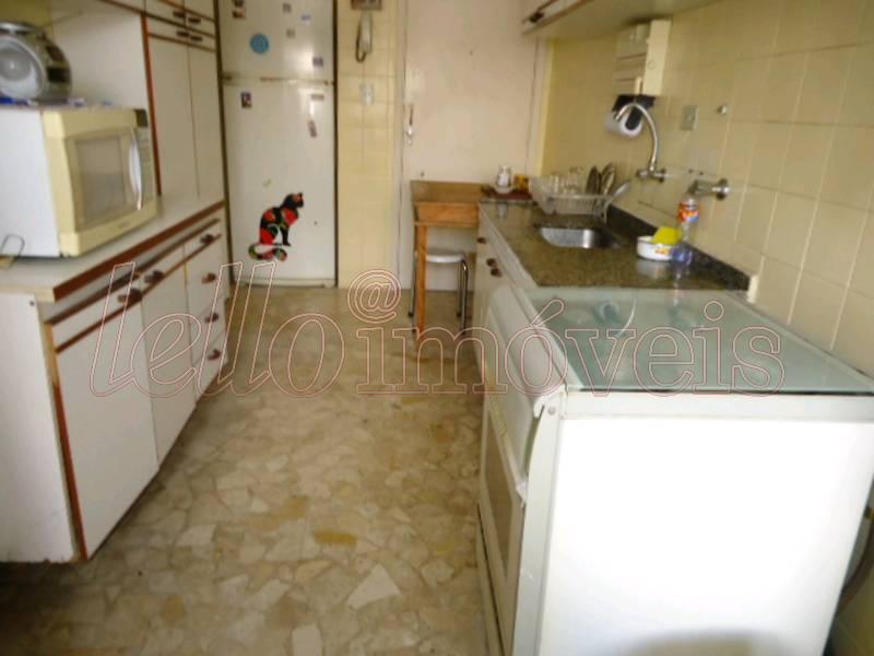 Apartamento para alugar com 2 quartos, 78m² - Foto 10