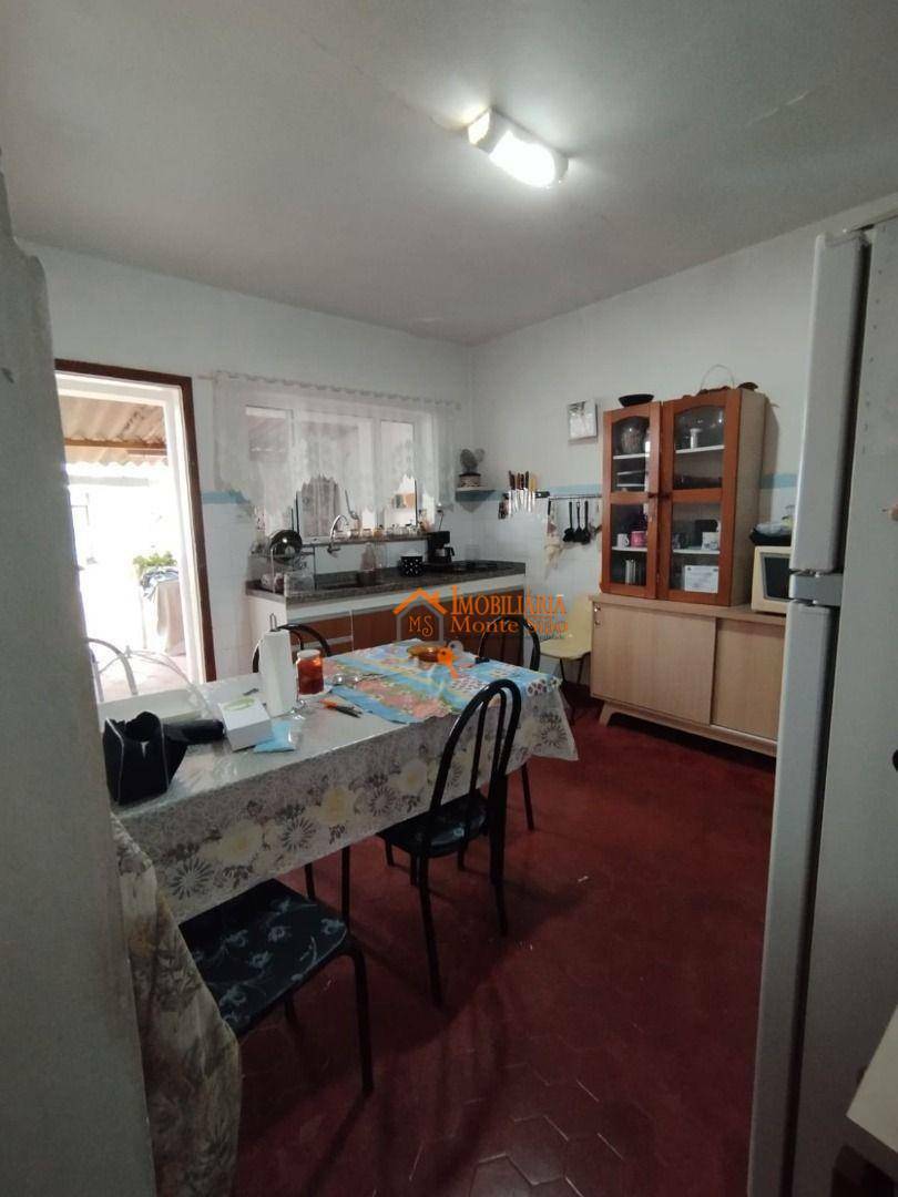 Casa à venda com 2 quartos, 360m² - Foto 14