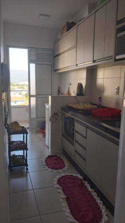 Apartamento à venda com 2 quartos, 64m² - Foto 5