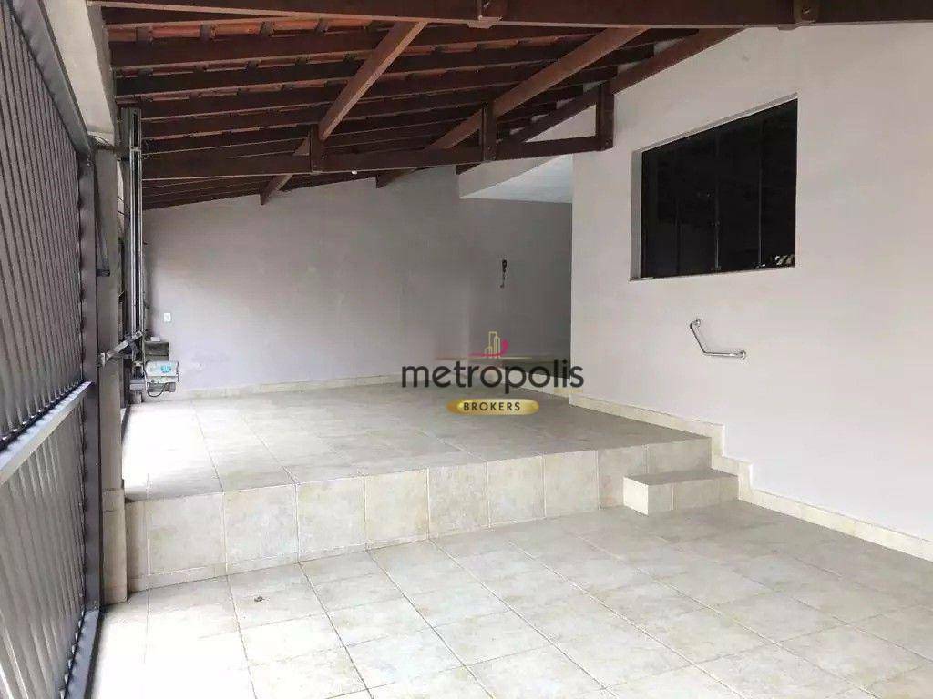 Casa à venda com 3 quartos, 301m² - Foto 4