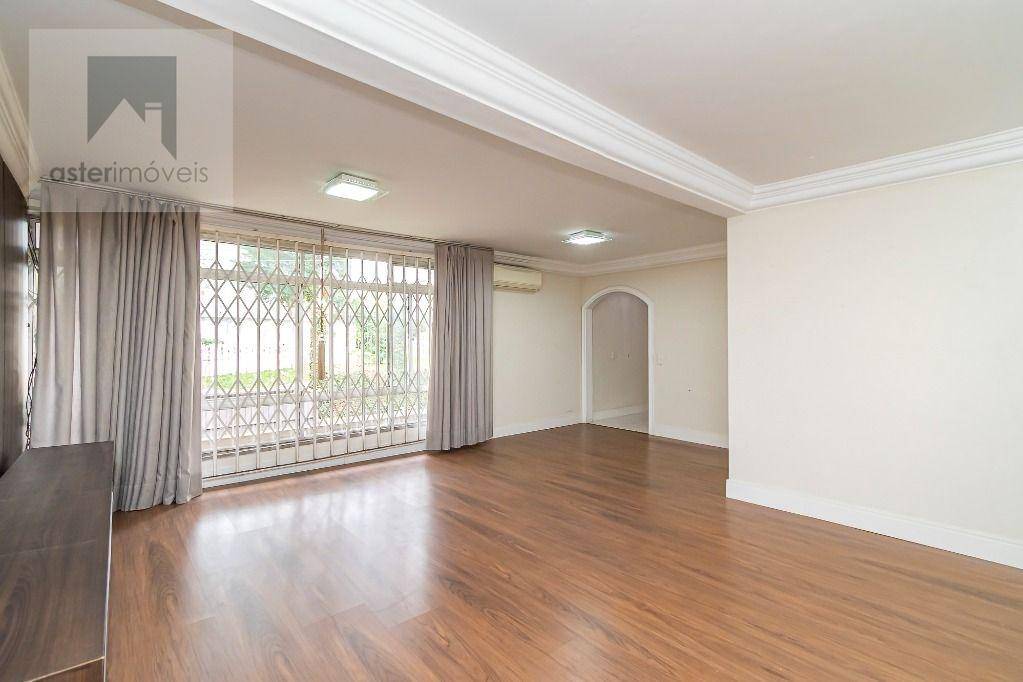 Casa para alugar com 4 quartos, 285m² - Foto 26