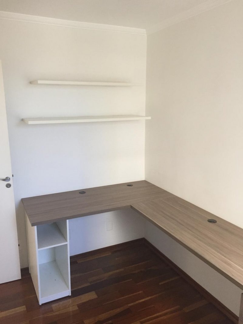 Apartamento à venda com 3 quartos, 65m² - Foto 4