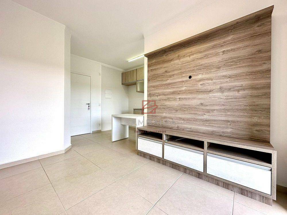 Apartamento para alugar com 1 quarto, 55m² - Foto 3