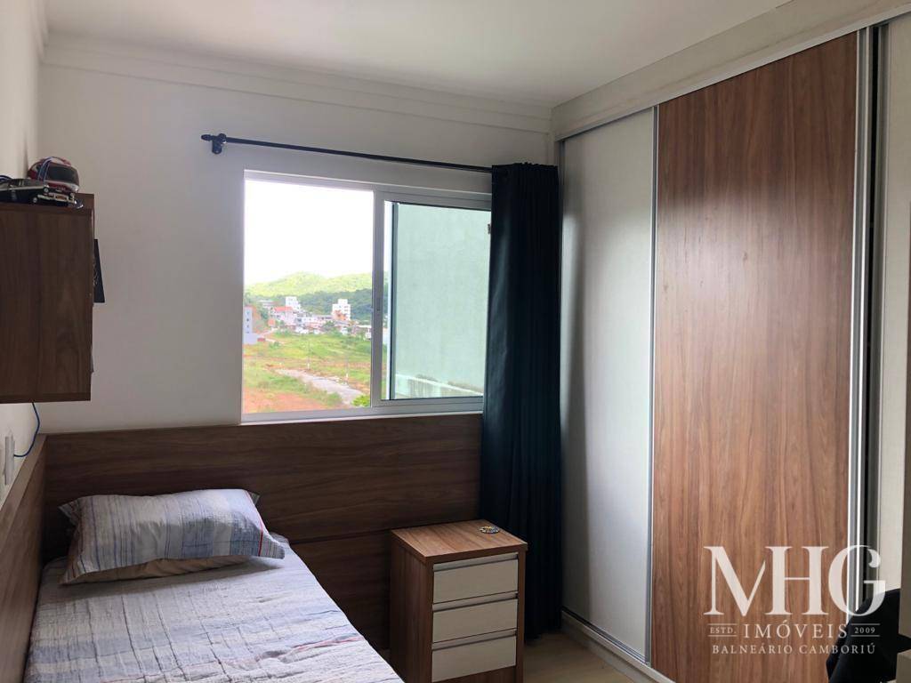 Apartamento à venda com 2 quartos, 63m² - Foto 14