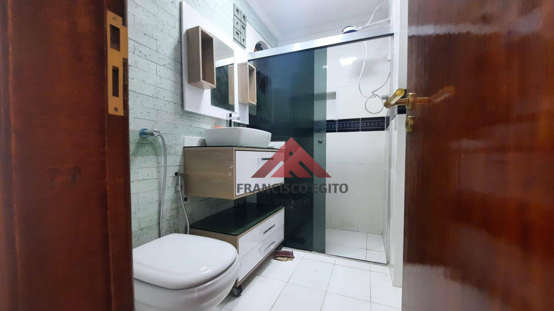 Apartamento à venda com 2 quartos, 65m² - Foto 18