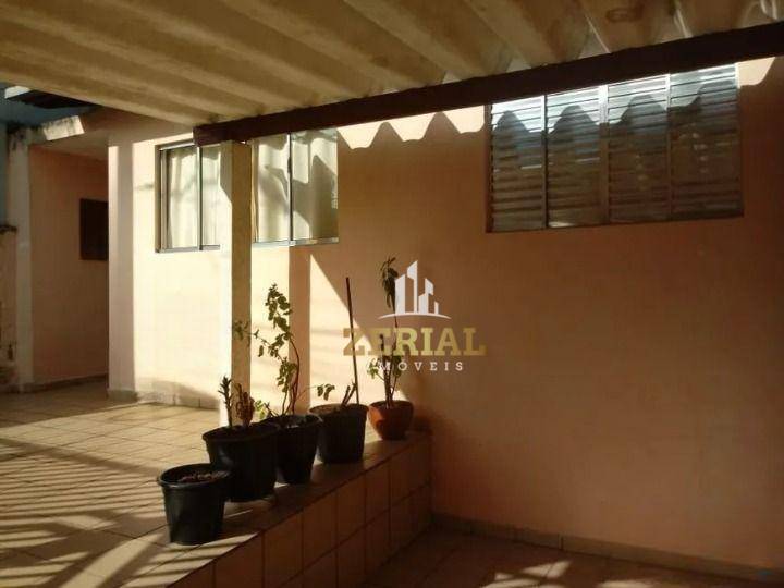 Casa à venda com 4 quartos, 85m² - Foto 25