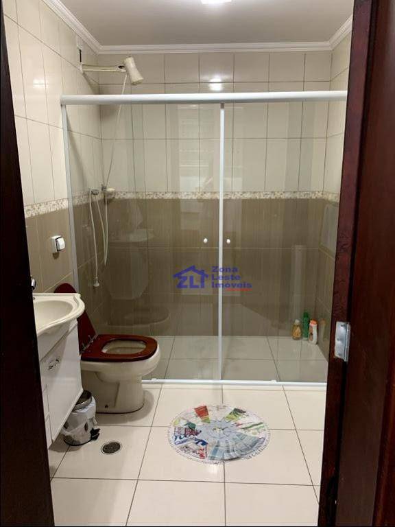 Sobrado à venda com 4 quartos, 220m² - Foto 14