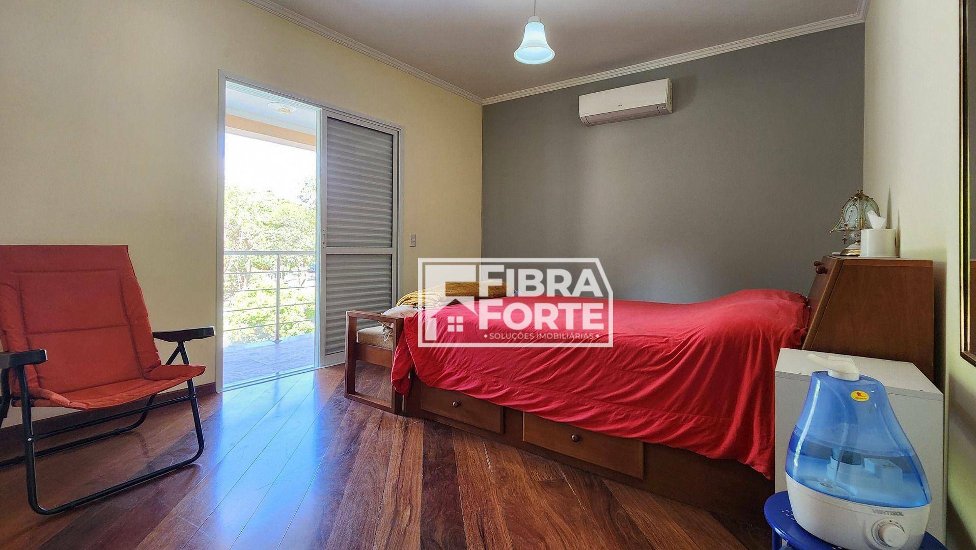 Casa de Condomínio à venda com 4 quartos, 553m² - Foto 15