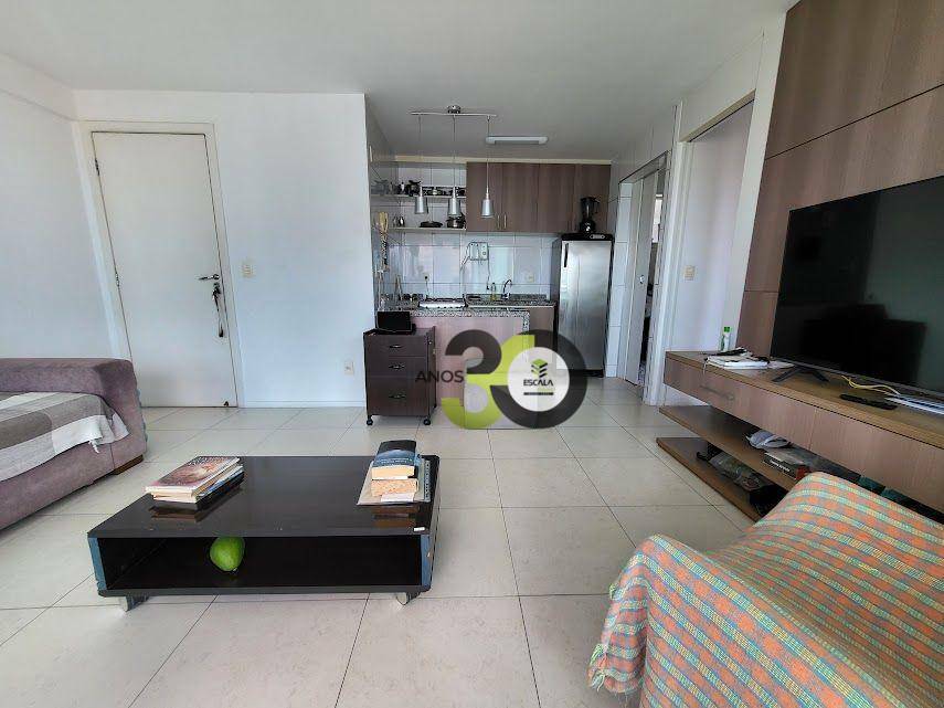 Apartamento à venda com 1 quarto, 46m² - Foto 11