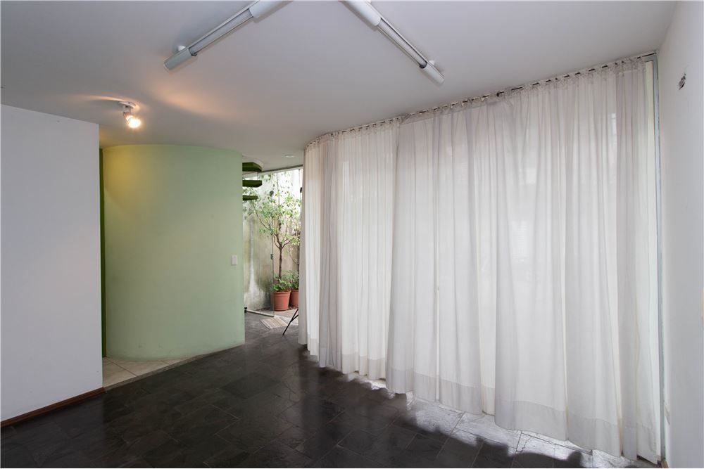 Casa de Condomínio à venda com 1 quarto, 200m² - Foto 23