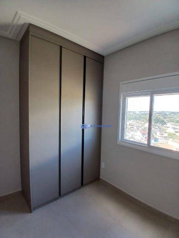 Apartamento para alugar com 3 quartos, 78m² - Foto 7