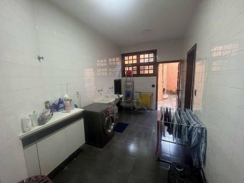 Casa de Condomínio à venda com 5 quartos, 435m² - Foto 23