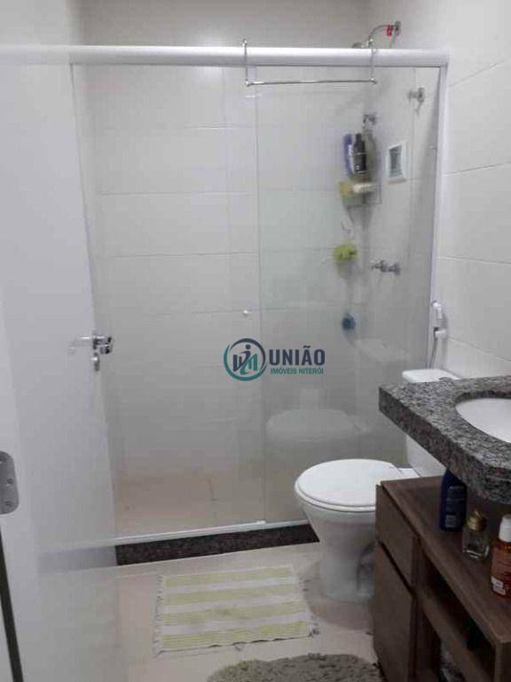 Apartamento à venda com 2 quartos, 66m² - Foto 11