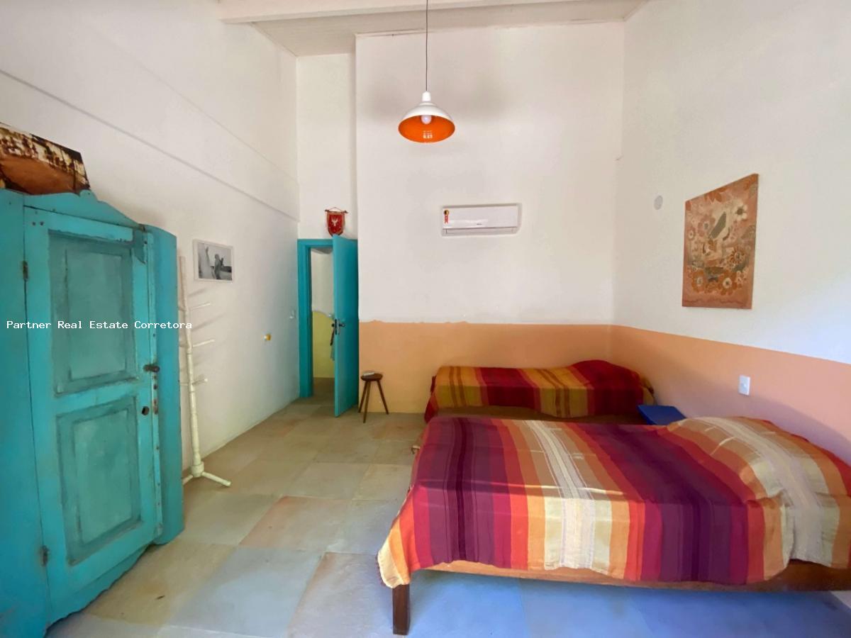 Casa à venda com 20 quartos, 120000m² - Foto 24