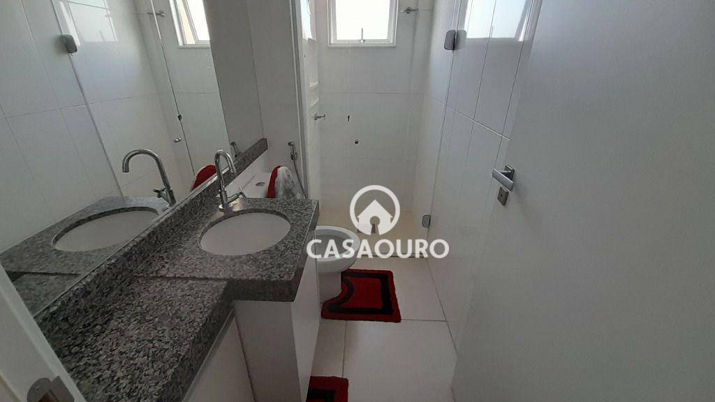 Apartamento à venda com 2 quartos, 65m² - Foto 11