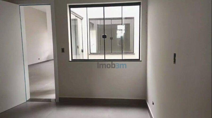 Casa à venda com 3 quartos, 86m² - Foto 5