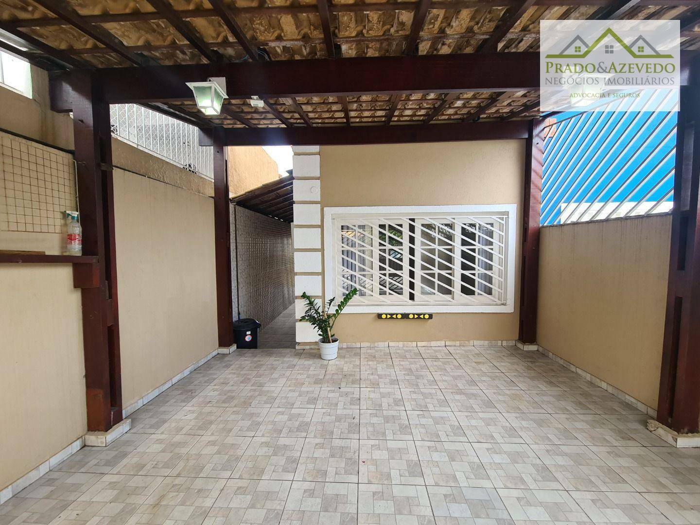 Casa à venda e aluguel com 3 quartos, 113m² - Foto 3