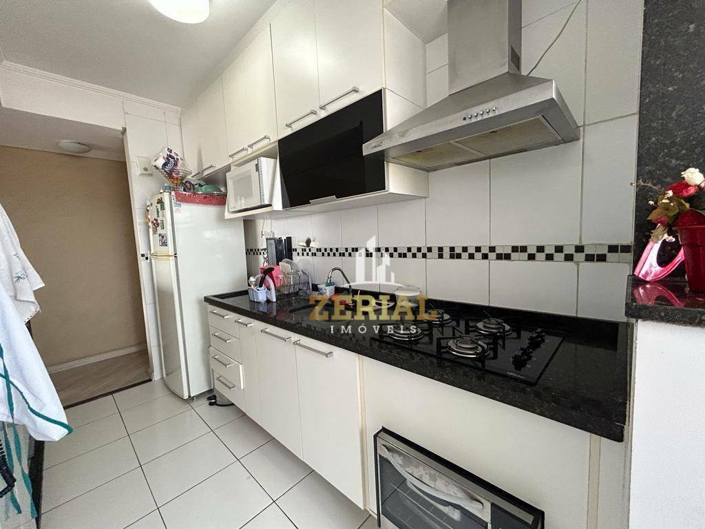 Apartamento à venda com 2 quartos, 69m² - Foto 9