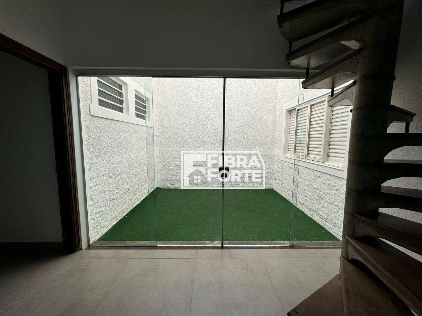 Casa à venda com 3 quartos, 199m² - Foto 6