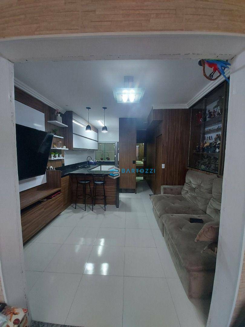 Sobrado à venda com 2 quartos, 115m² - Foto 2