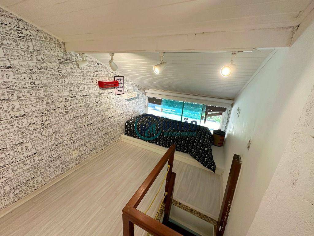 Casa de Condomínio à venda com 3 quartos, 136m² - Foto 25