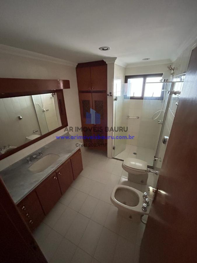 Apartamento à venda com 4 quartos, 189m² - Foto 8