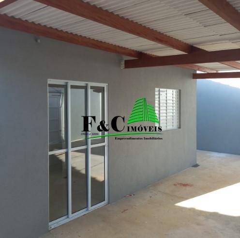 Casa à venda com 2 quartos, 170m² - Foto 8