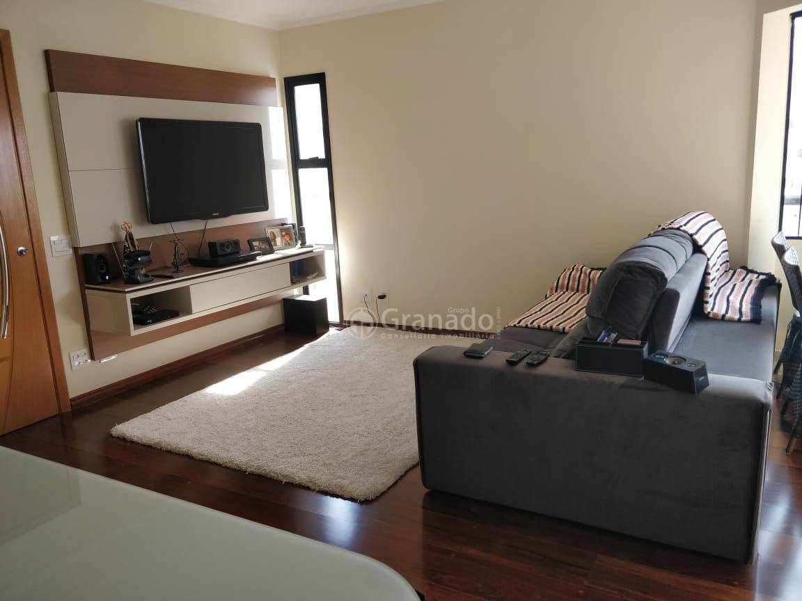 Apartamento à venda com 3 quartos, 96m² - Foto 18