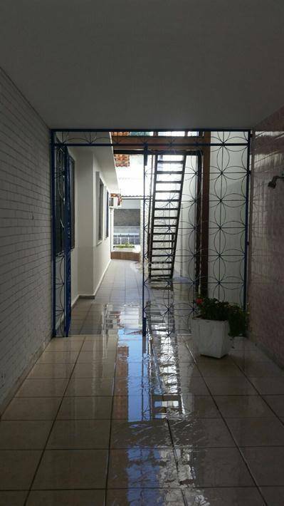 Casa, 4 quartos, 250 m² - Foto 1