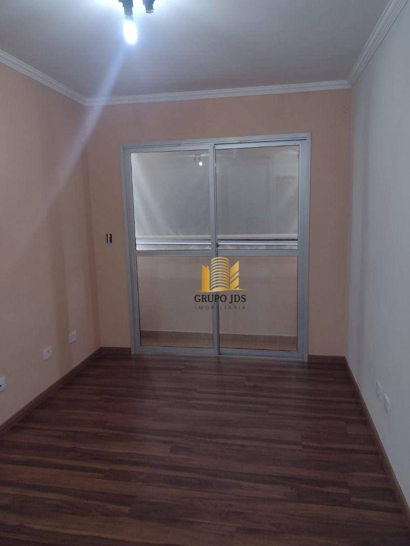 Apartamento à venda com 2 quartos, 58m² - Foto 4