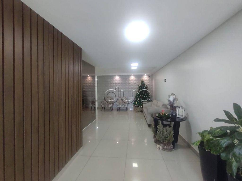 Apartamento para alugar com 3 quartos, 158m² - Foto 4