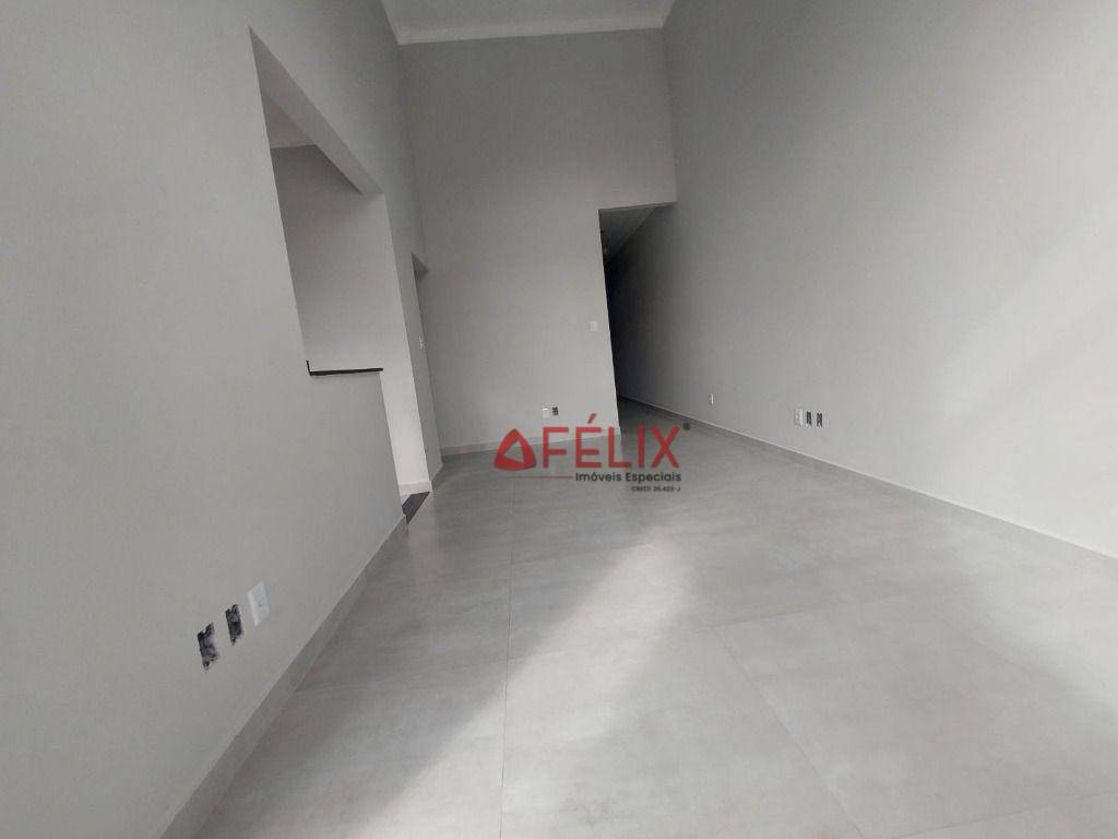 Casa à venda com 3 quartos, 72m² - Foto 6