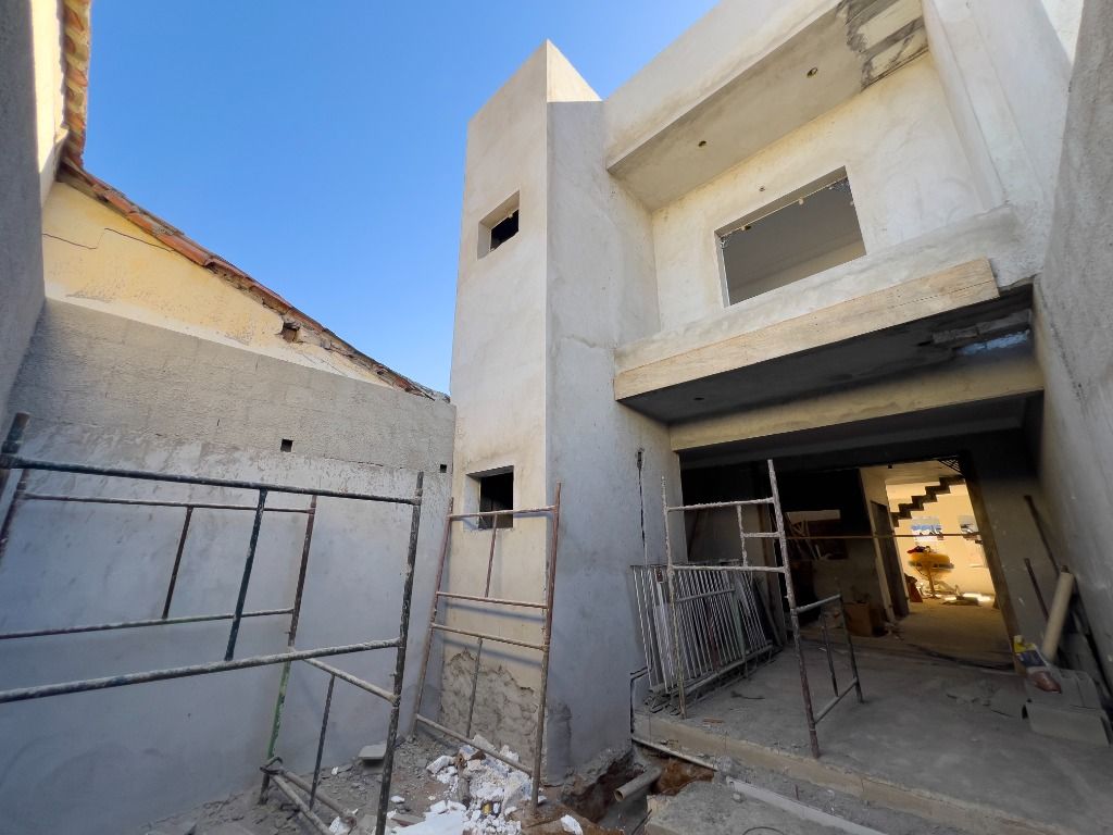 Sobrado à venda com 3 quartos, 150m² - Foto 13