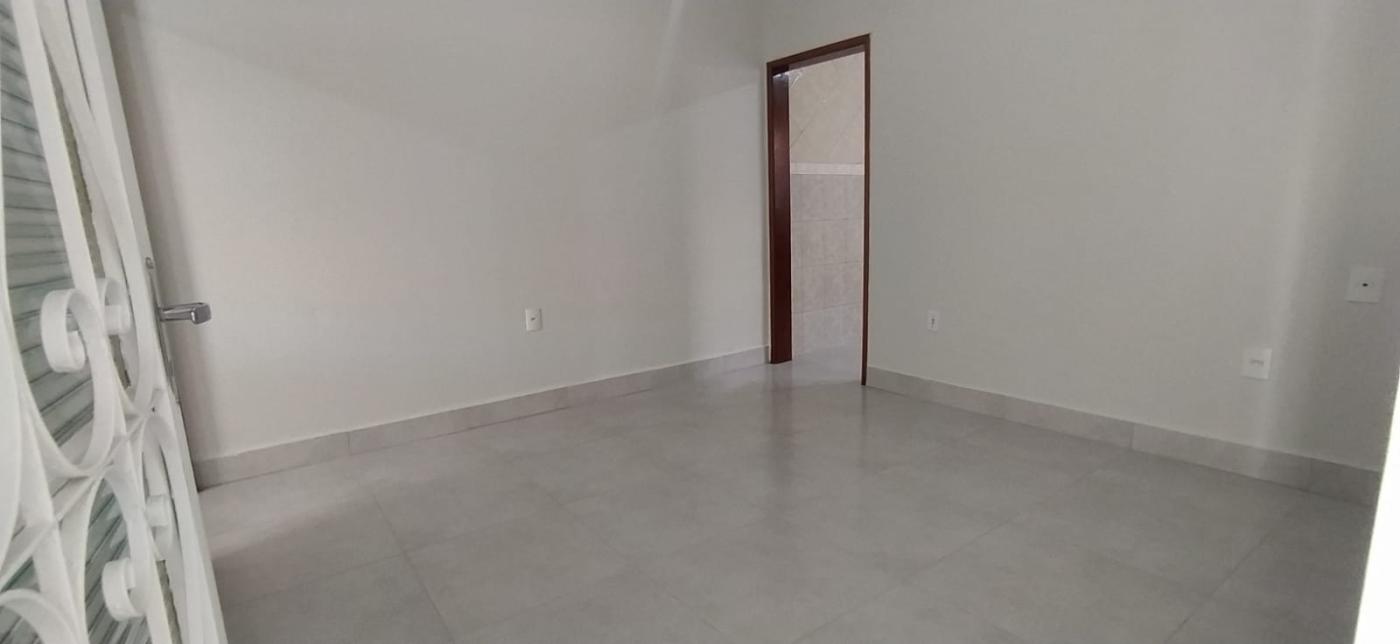 Casa à venda com 2 quartos, 84m² - Foto 12