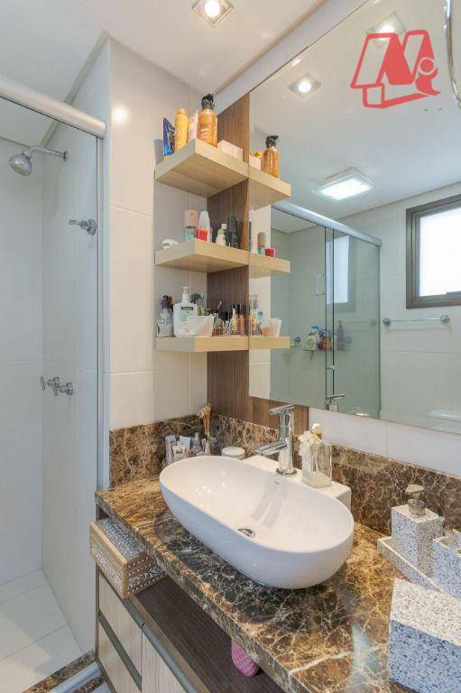 Apartamento para alugar com 2 quartos, 88m² - Foto 16