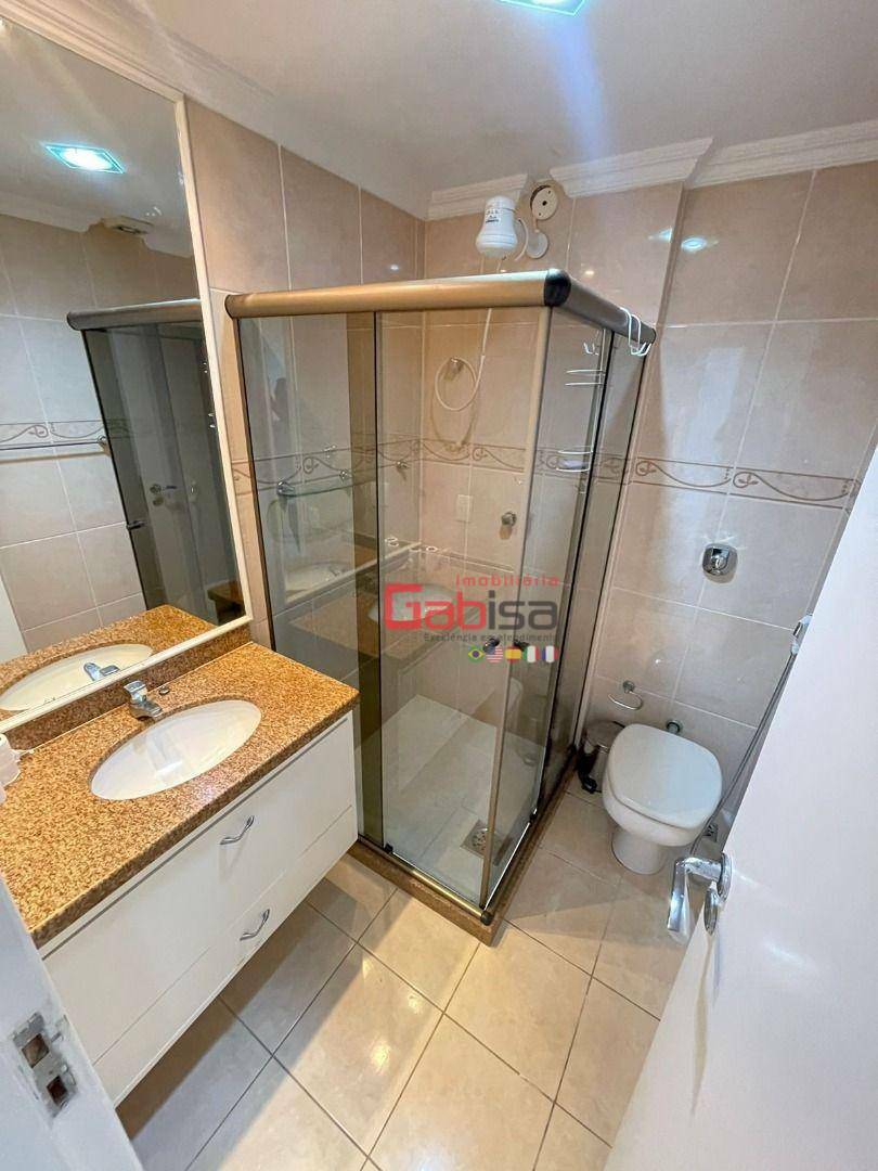 Apartamento à venda com 3 quartos, 218m² - Foto 28