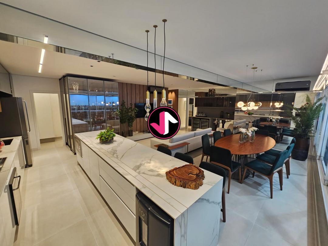 Apartamento à venda com 3 quartos, 139m² - Foto 1