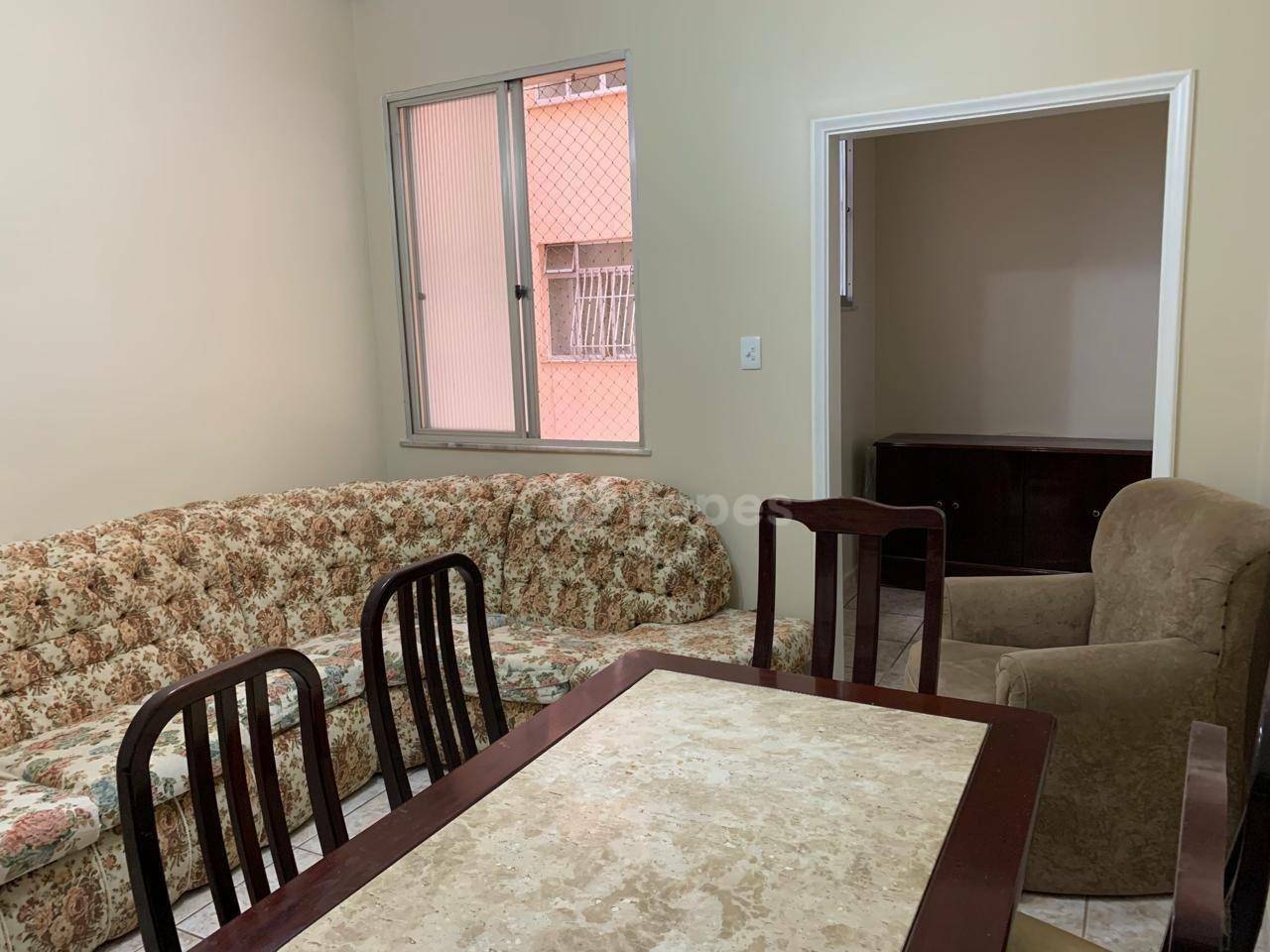 Apartamento à venda com 2 quartos, 87m² - Foto 2