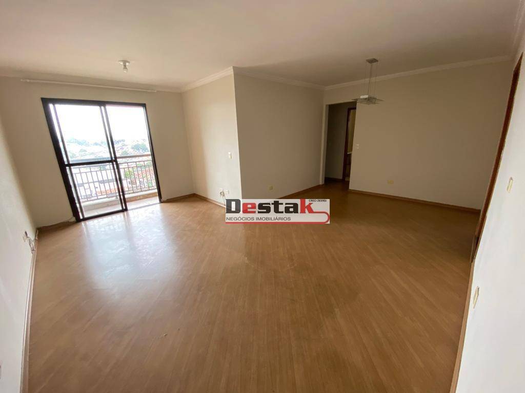 Apartamento à venda com 3 quartos, 86m² - Foto 2