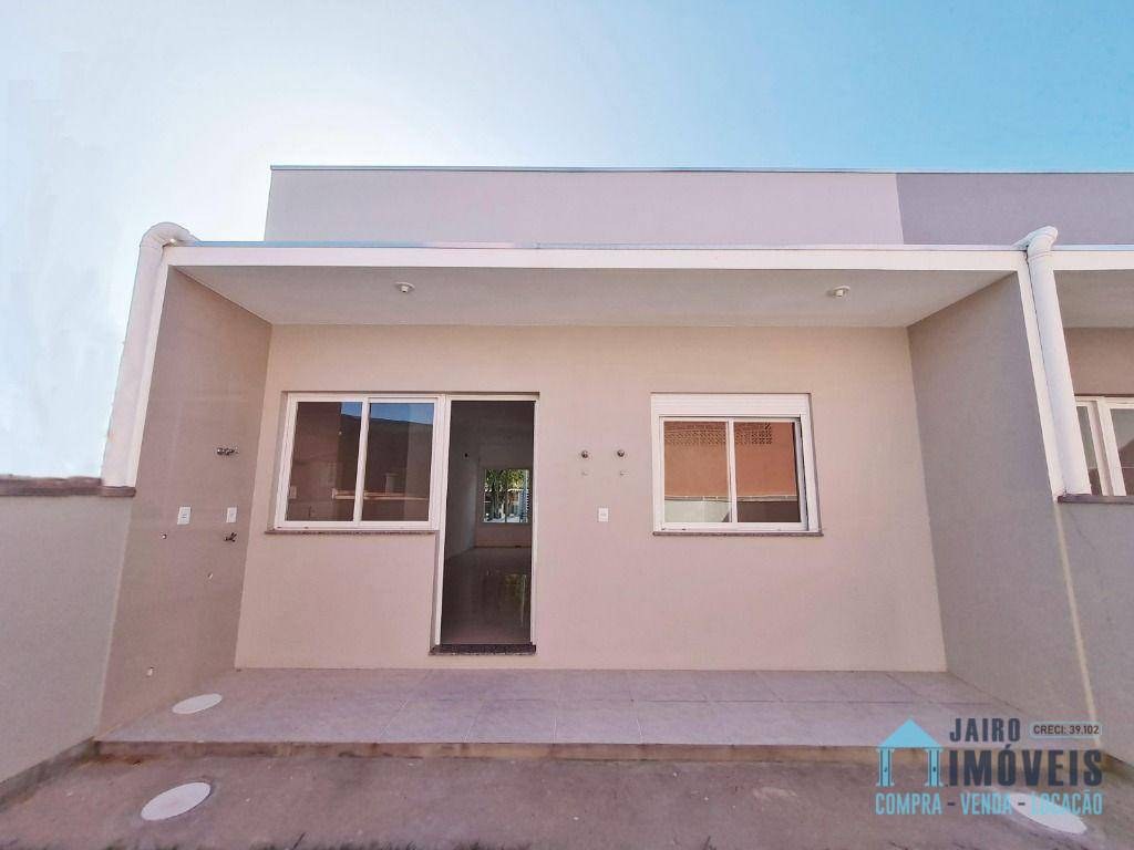 Casa à venda com 2 quartos, 69m² - Foto 18