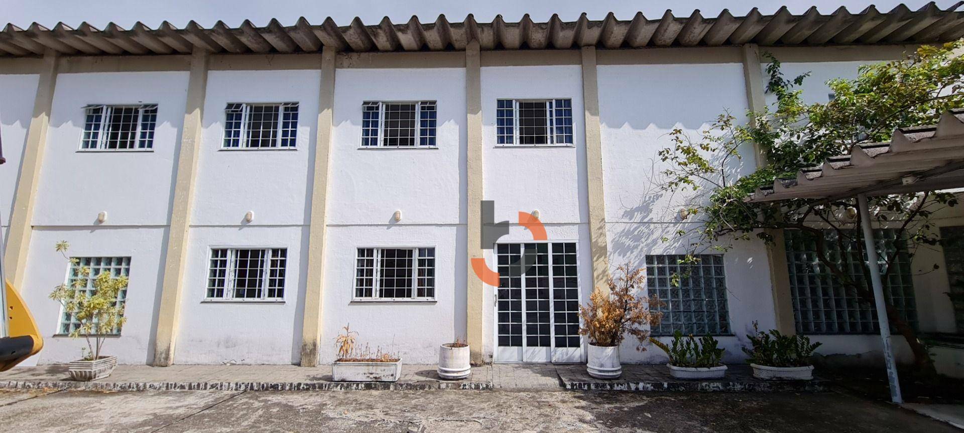 Depósito-Galpão-Armazém para alugar, 325m² - Foto 2